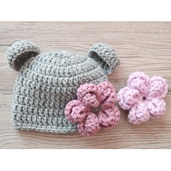Bear girl beanie, Bear hat newborn, Crochet bear ears hat with flower