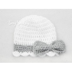 Crochet bow girl hat, White baby girl hat, Hat with bow crochet, Tinysmiley