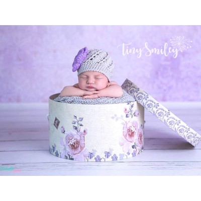 Gray flower baby girl crochet hat with lavender flower