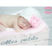 White baby girl hat, Newborn girl beanie, Crochet white baby girl butterfly hat