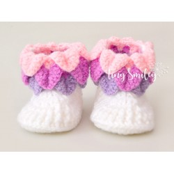 Crocodile stitch newborn baby boots, Crochet newborn boots