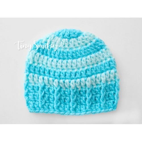 gray and white striped beanie Turquoise