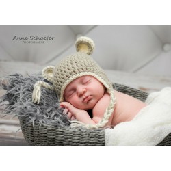 Newborn earflap bear hat, Animal crochet baby bear hat with braided ties